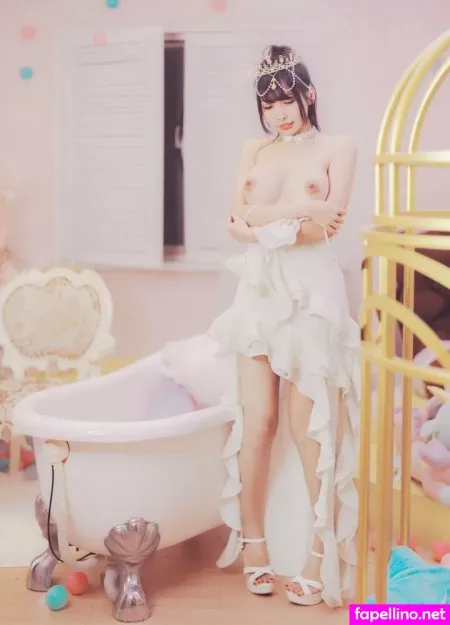 Momocat 0w0 OnlyFans Thumbnail #UyiJuJHx9H