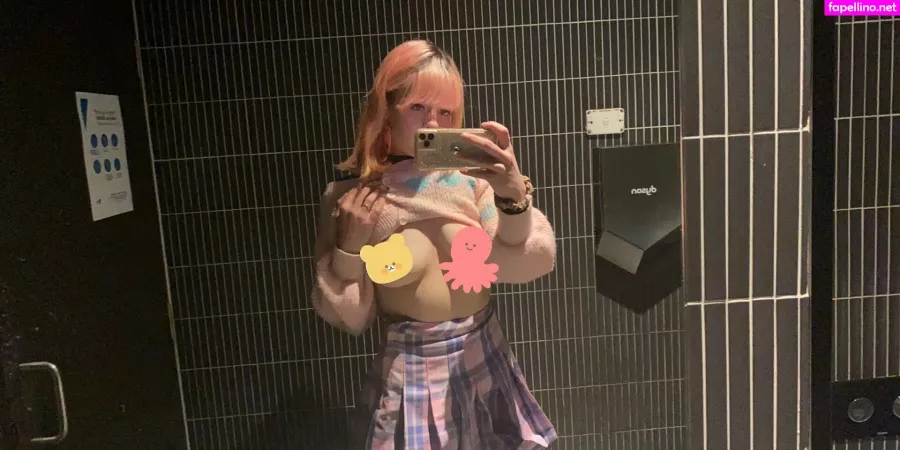 Momocoloured OnlyFans Thumbnail #bbpwx45xUc