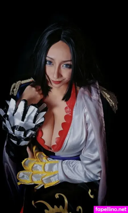 Momocos OnlyFans Thumbnail #khNl4aOTWX