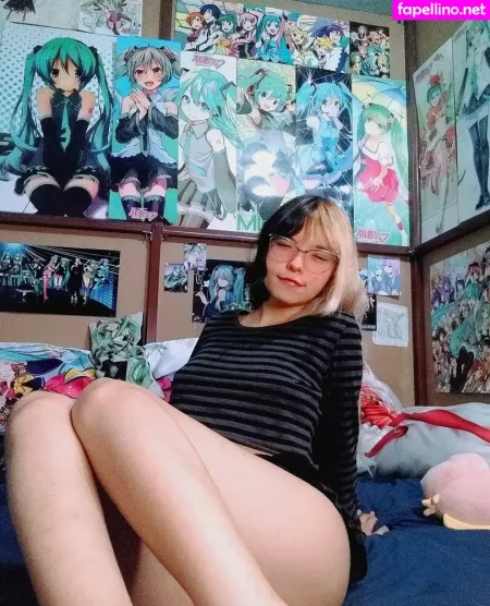 Momoiro Cosplay OnlyFans Thumbnail #XFhQj3DXpq