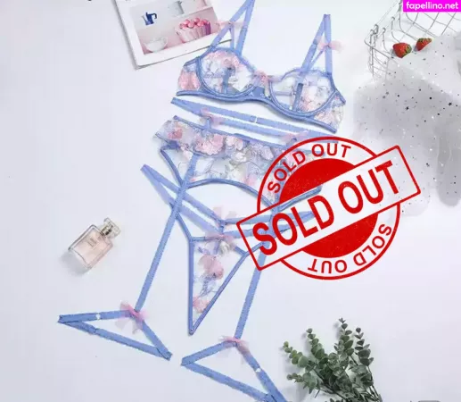 Momokimlee OnlyFans Thumbnail #ik5ZdklCHC