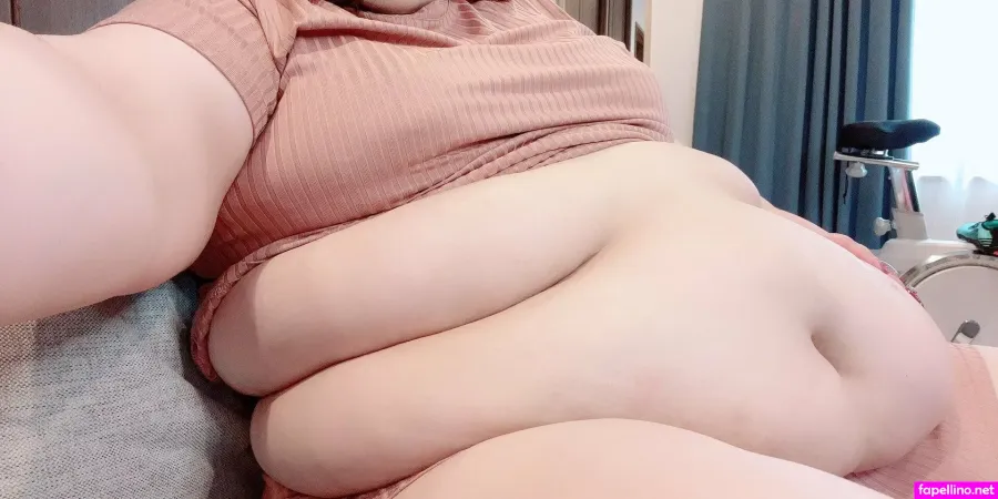Momom0 Momochan OnlyFans Thumbnail #8P9b12qcZW