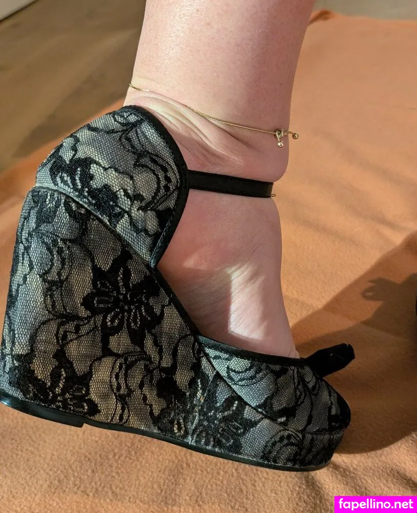 momsandfeet Nude Leaked OnlyFans Photo #ukWE3j9TKX