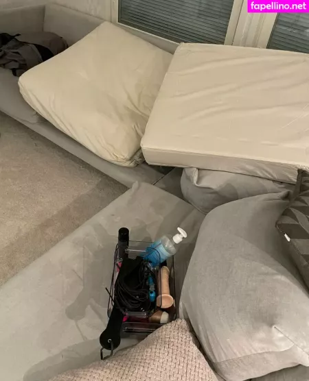 Momssecretsfree OnlyFans Thumbnail #EfnsF9T0cK