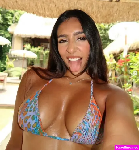 Momunniee OnlyFans Thumbnail #kjce9adCAc