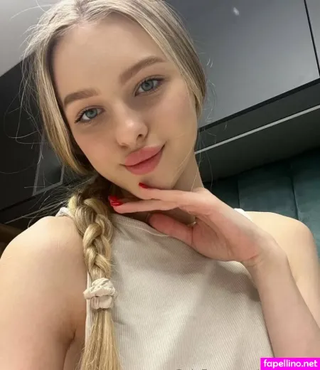 Mon Mon OnlyFans Thumbnail #5hda6aTNbW