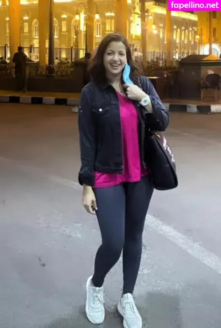 Mona Farouk OnlyFans Thumbnail #DeznFmE2jB