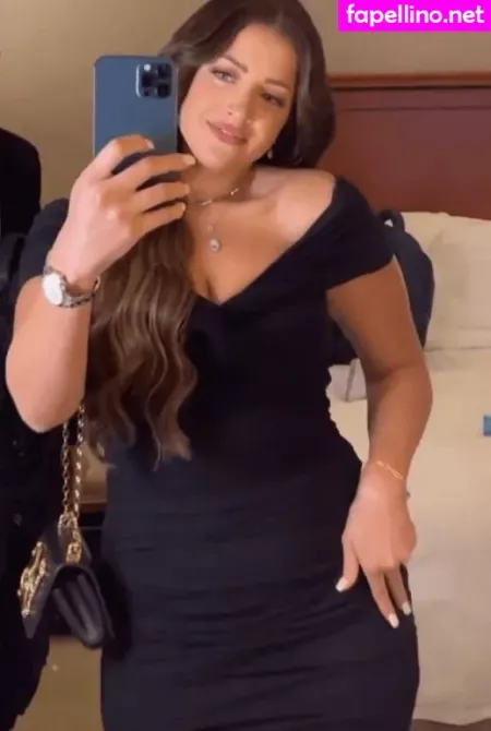 Mona Farouk OnlyFans Thumbnail #NbK8mr4B41