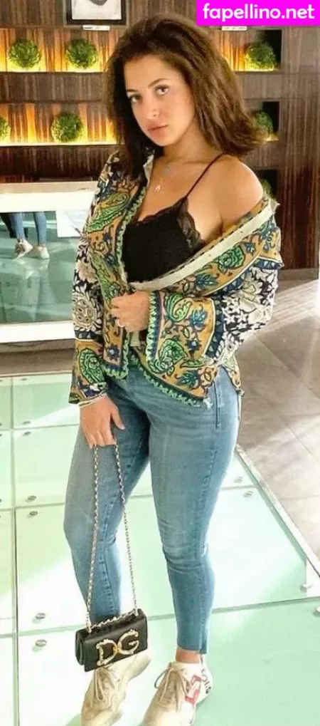 Mona Farouk OnlyFans Thumbnail #cUH85bYyn7