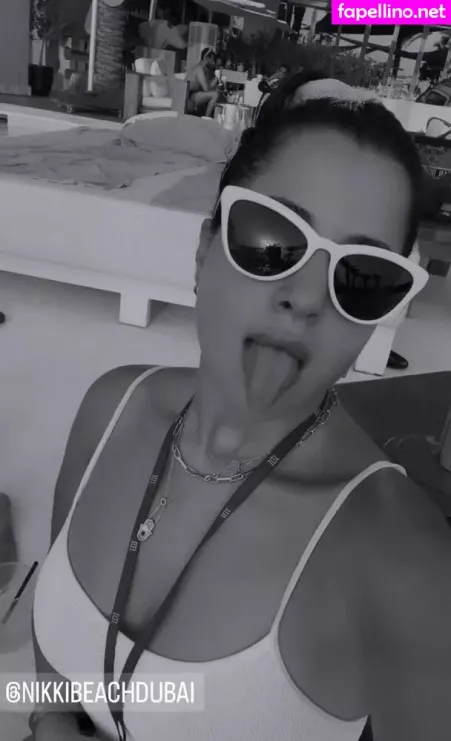 Mona Farouk OnlyFans Thumbnail #pvIqv3JJhz