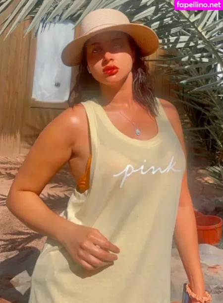 Mona Farouk OnlyFans Thumbnail #zSwd7TXzL5