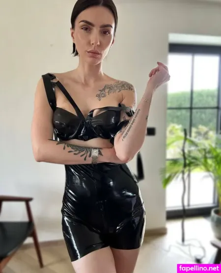 Mona Muse OnlyFans Thumbnail #yAvcWvzheK