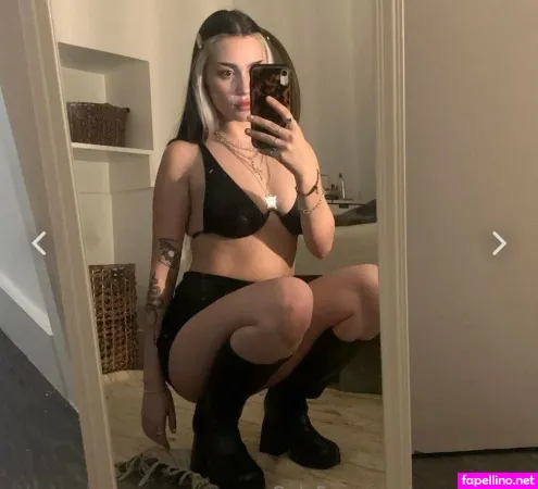 Mona Taylor OnlyFans Thumbnail #WacPeyAIeq