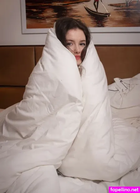 Monamariaa OnlyFans Thumbnail #X7blukXugJ