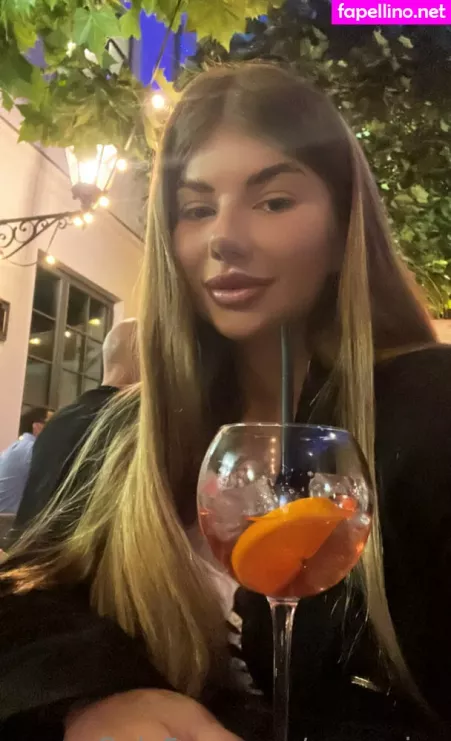 Monasixx OnlyFans Thumbnail #VvDHpGps3D