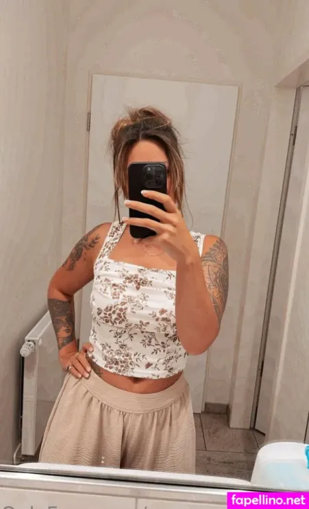 Monawolfofficial OnlyFans Thumbnail #EgXkNrmycc