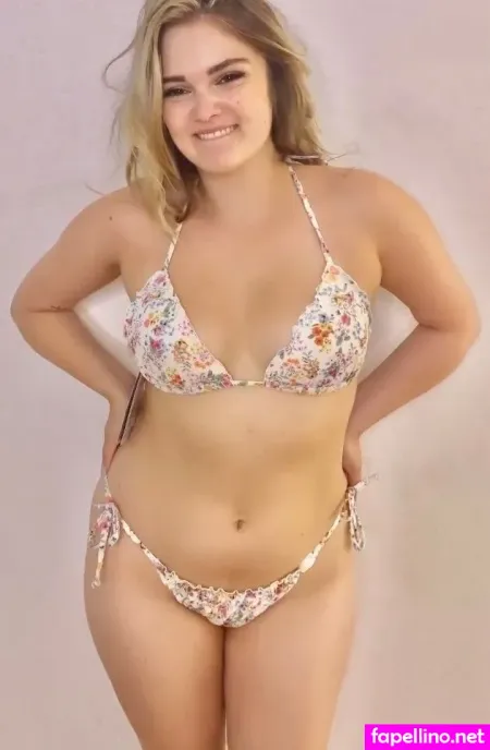 Mondwika OnlyFans Thumbnail #5UBrEEDrA9