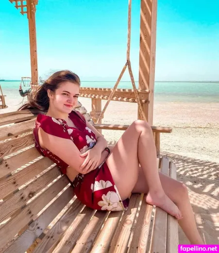 Mondwika OnlyFans Thumbnail #7kVlyh3zof