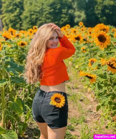 Mondwika OnlyFans Thumbnail #SokWCSXjo3