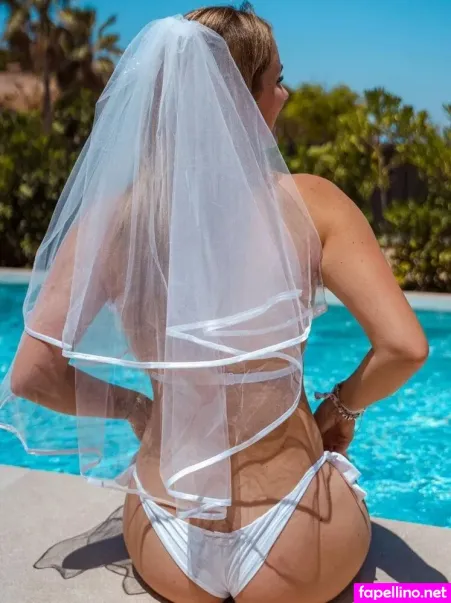 Mone Mahoni OnlyFans Thumbnail #Sh9ub9e0Zn