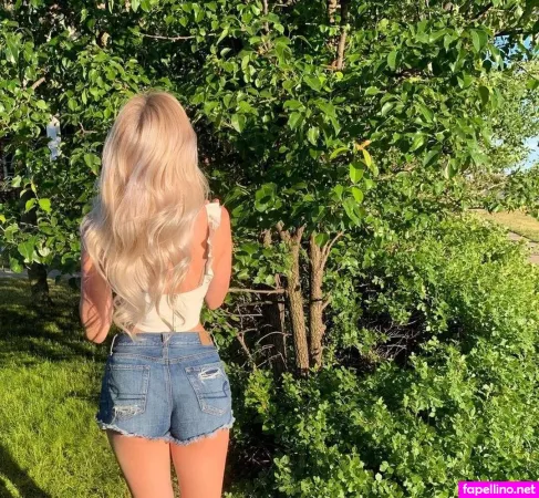 Monet Fisher OnlyFans Thumbnail #M4fCJ0m8nv