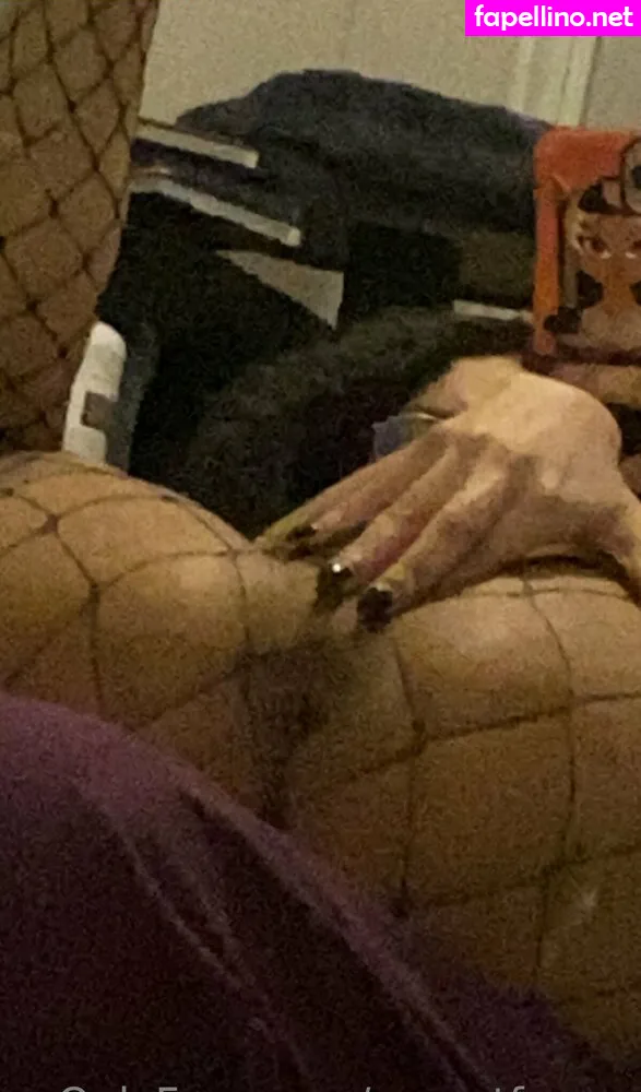 monetforma, monetiforme, pr1nc3ssxk1tty Nude Leaked OnlyFans Photo #wpdETMk3Sn