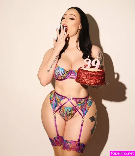 Moneybirdettefree 1 OnlyFans Thumbnail #XVzKPeUjTs