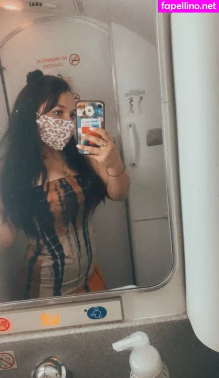 Moneymayluvv OnlyFans Thumbnail #1puoF0FZB4