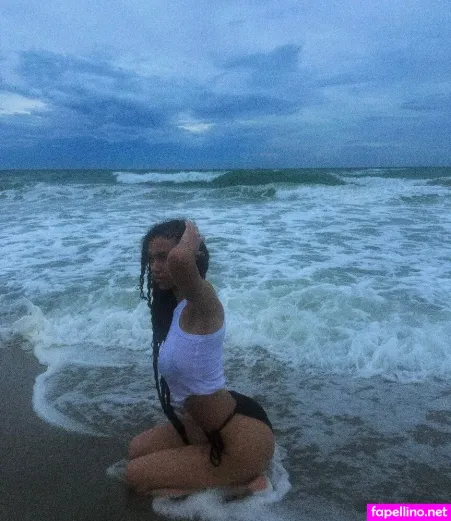 Moneyy Momo OnlyFans Thumbnail #79cBVjIqYv