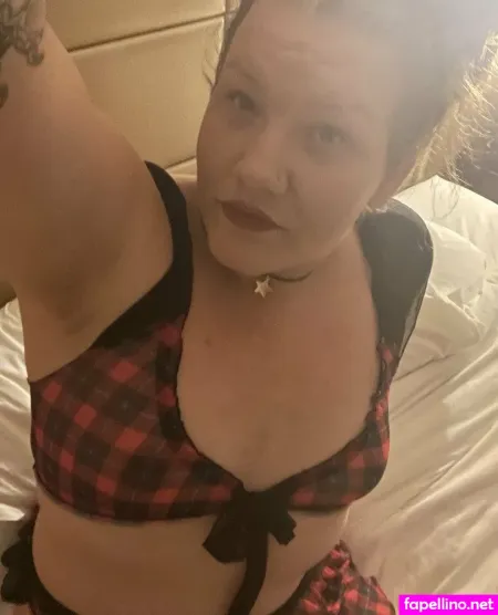 Moni5303we OnlyFans Thumbnail #0sbj26J0BN