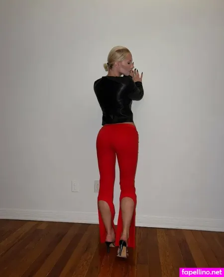 Monica Corgan 5 OnlyFans Thumbnail #gkZDh27Iw7