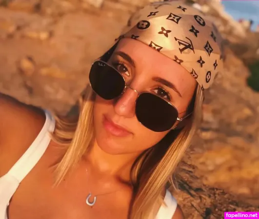 Monica Gonzalez OnlyFans Thumbnail #y0GzDh510K