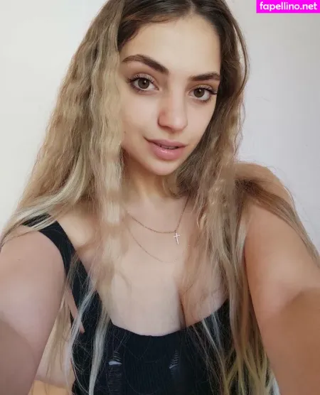 Monica01 03 OnlyFans Thumbnail #Sx8T5Jf3tE