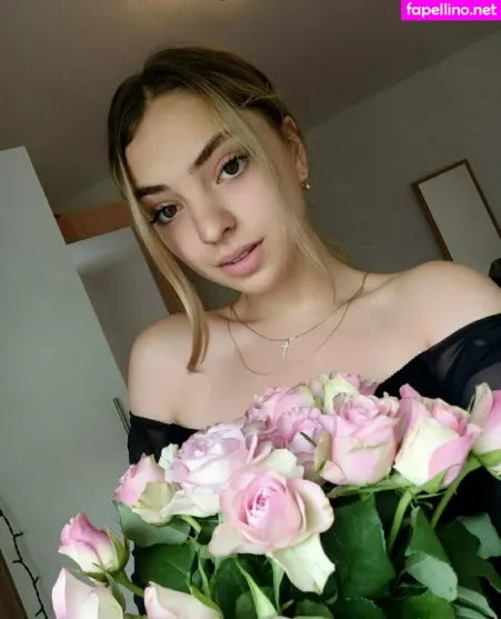 Monica01 03 OnlyFans Thumbnail #oOJFbdhHoT