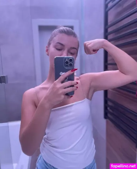 Monicabalduin OnlyFans Thumbnail #py3qvH5t8w