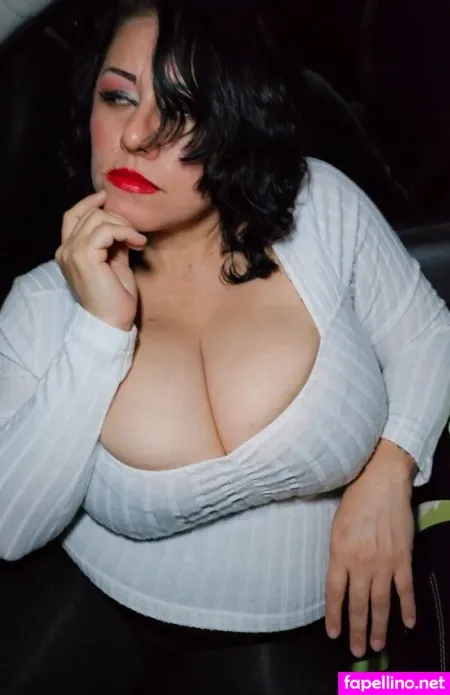 Monicabobbfree OnlyFans Thumbnail #KTNL8kqrbf