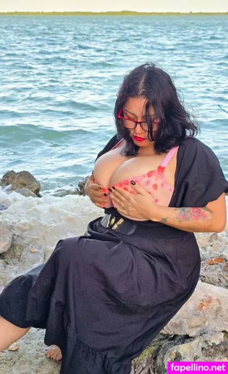 Monicabobbfree OnlyFans Thumbnail #YIfe8jJ5fl