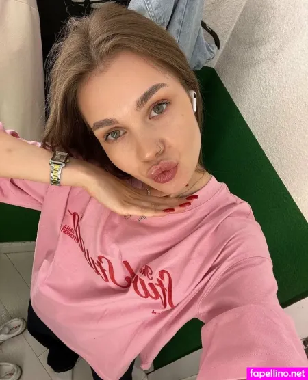 Monicacutebaby OnlyFans Thumbnail #AyIQ1DQ9mm