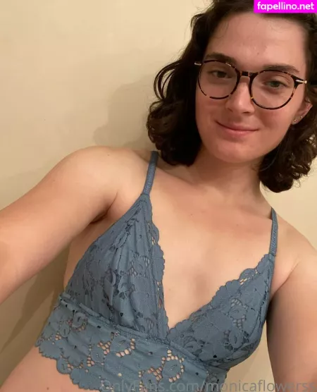 Monicaflowerss OnlyFans Thumbnail #UscmgKmuEr