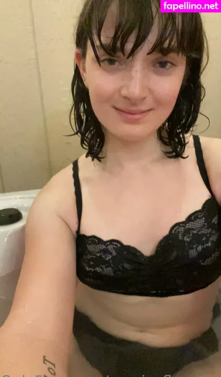 Monicaflowerss OnlyFans Thumbnail #W1G6BEDNNA