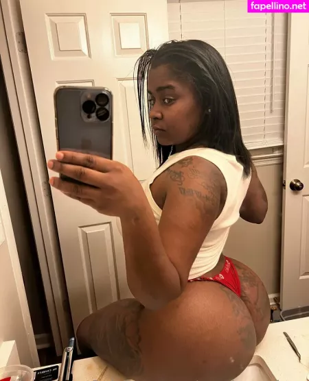Monicamalone OnlyFans Thumbnail #9V9RyFK3iJ