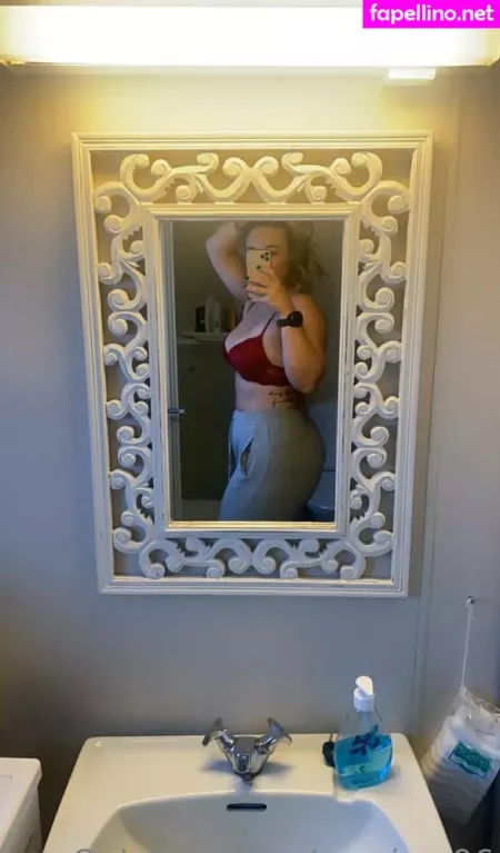 Monicar96 OnlyFans Thumbnail #X7IRcvQFan