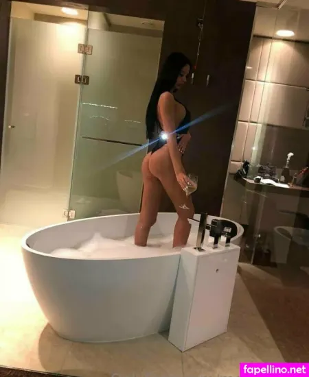 Monicasins OnlyFans Thumbnail #QPHhLXPEPh