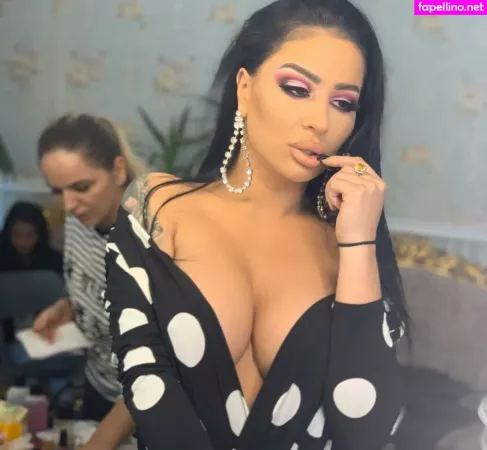 Monicasuarez OnlyFans Thumbnail #3RruWa5Pwm