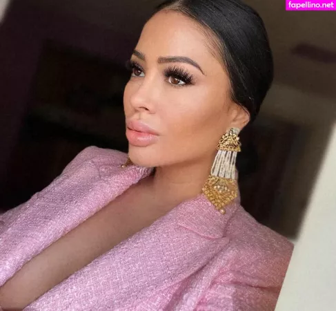 Monicasuarez OnlyFans Thumbnail #YJ4U4Eey3B