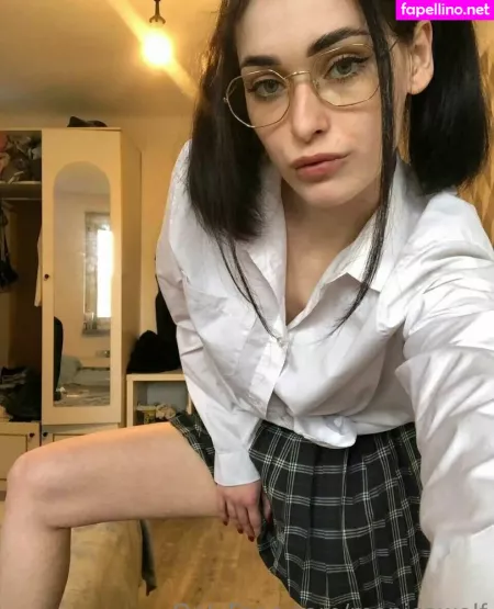 Monicawolf OnlyFans Thumbnail #QENrnnUK72