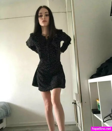 Monicawollf OnlyFans Thumbnail #JEuwoTyhsU