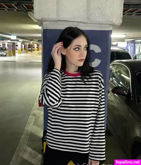 Monicawollf OnlyFans Thumbnail #s9hXilEBgp