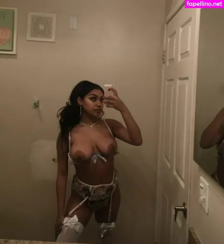 Monicaxoxo OnlyFans Thumbnail #FjxlQ5fodw