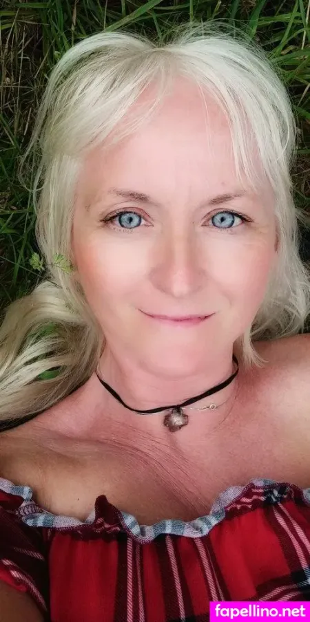 Monicutex OnlyFans Thumbnail #SrmcKX7Y5o